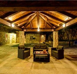 2 bedroom villa with pool and mountain views near Orašac, sleeps 4